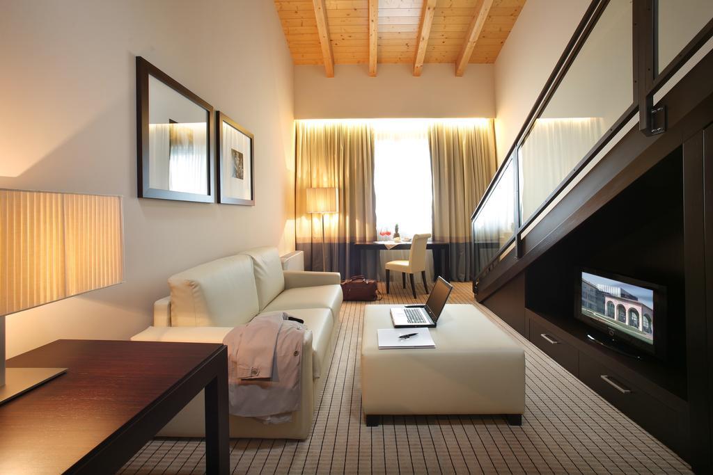 Hotel & Residence Villa Bartolomea Екстериор снимка